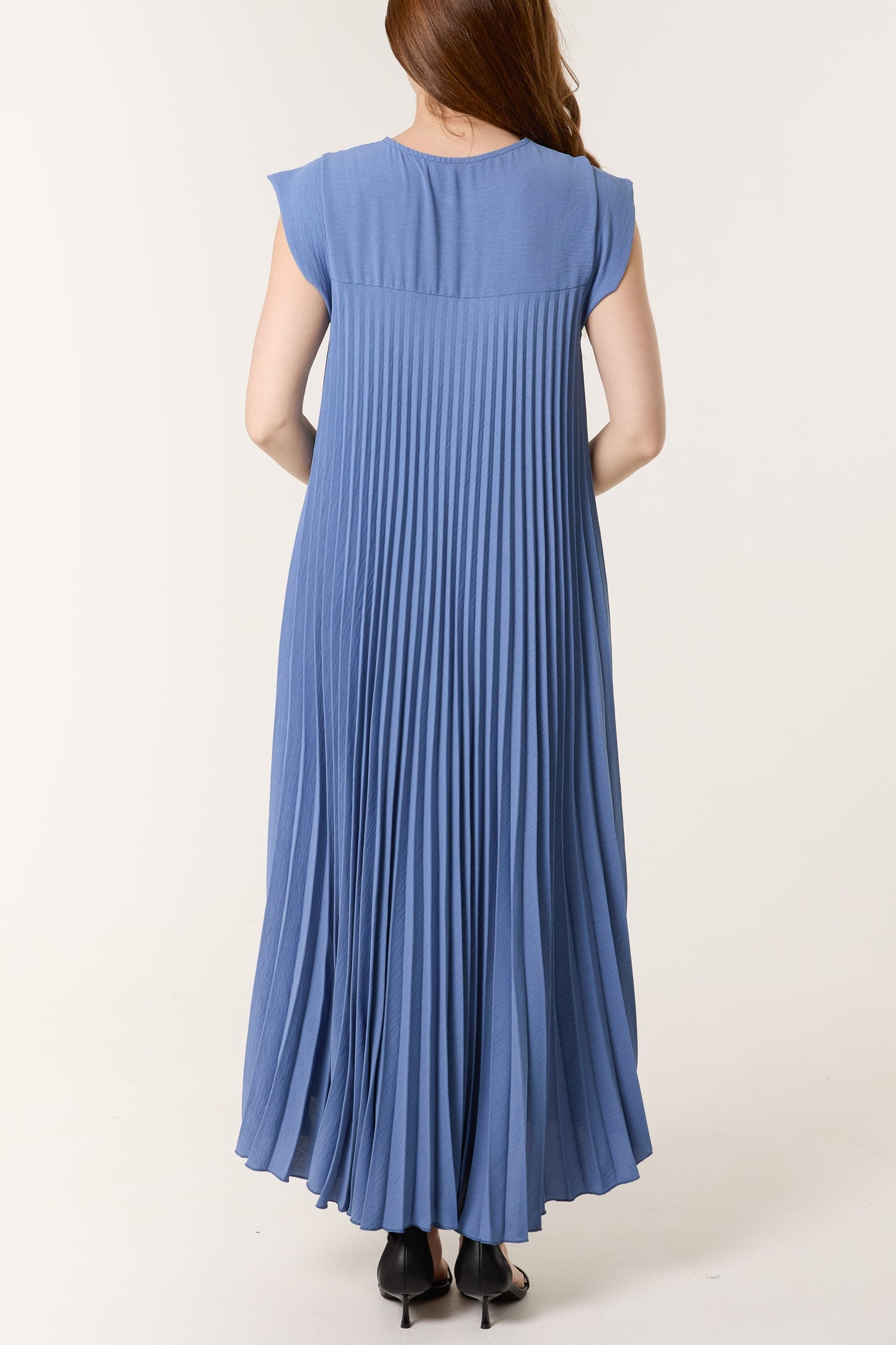 Cap Sleeve Pleated Maxi Dress