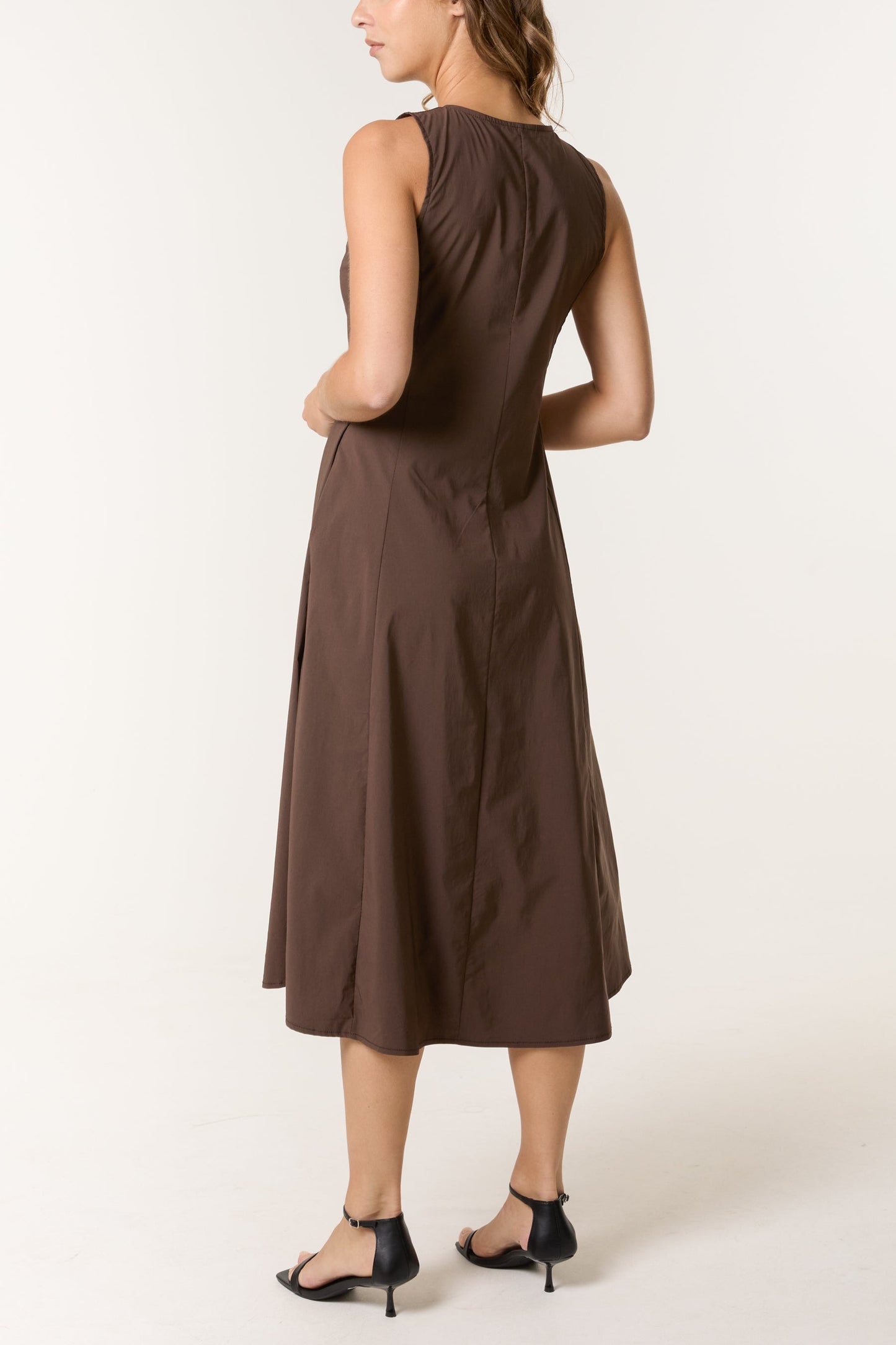 Sleeveless Stretch Pockets Midi Dress